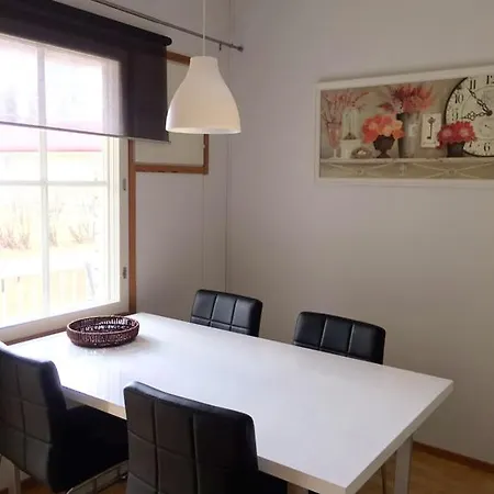 Vuokatin Unikko 4 *